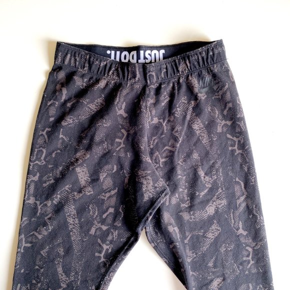 Nike Just Do It Print Leggings - Picture 3 of 9